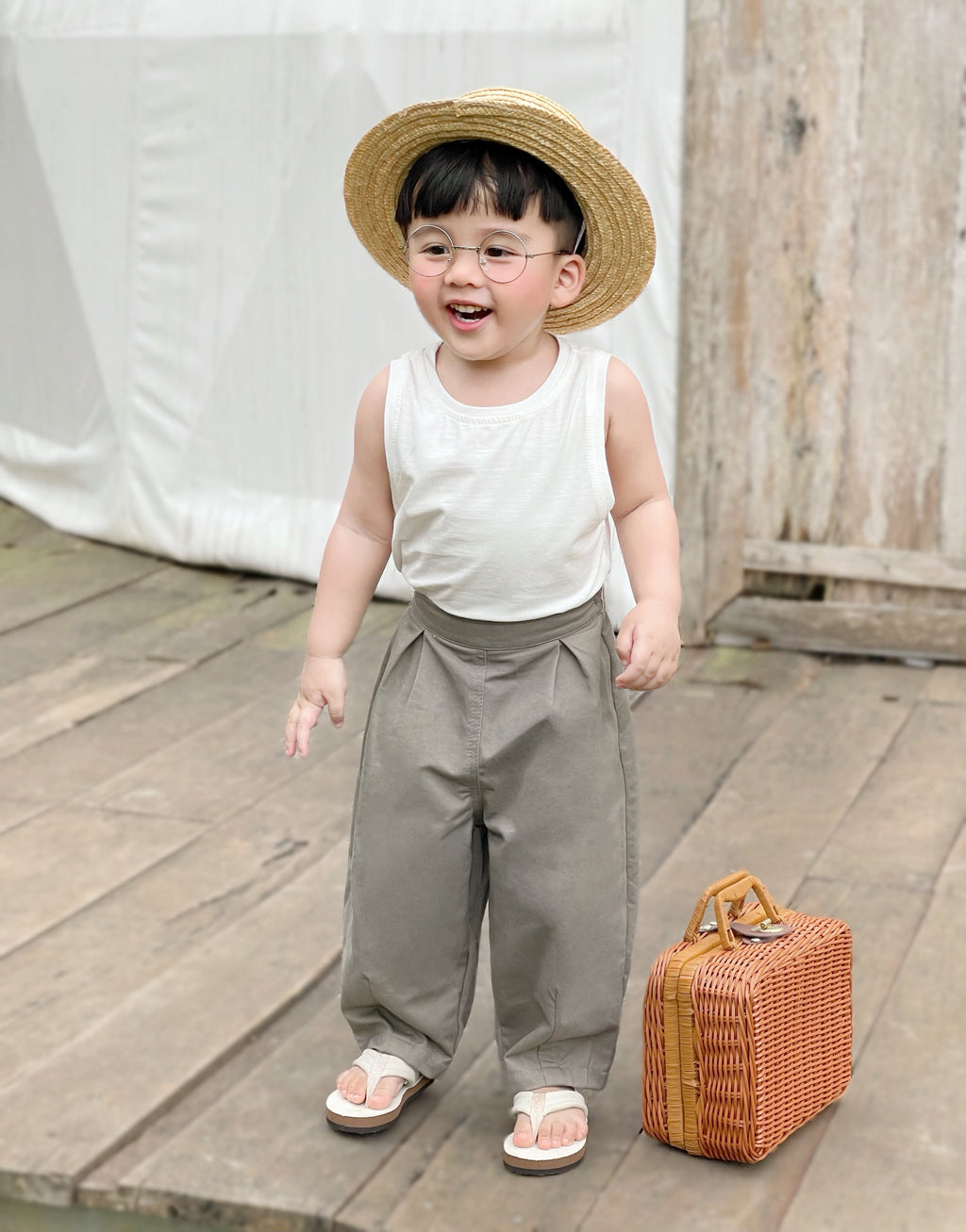Áo thun ba lỗ cho bé